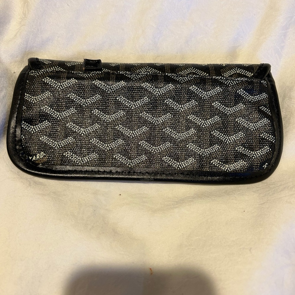 Wallet/pouch - Picture 3 of 11
